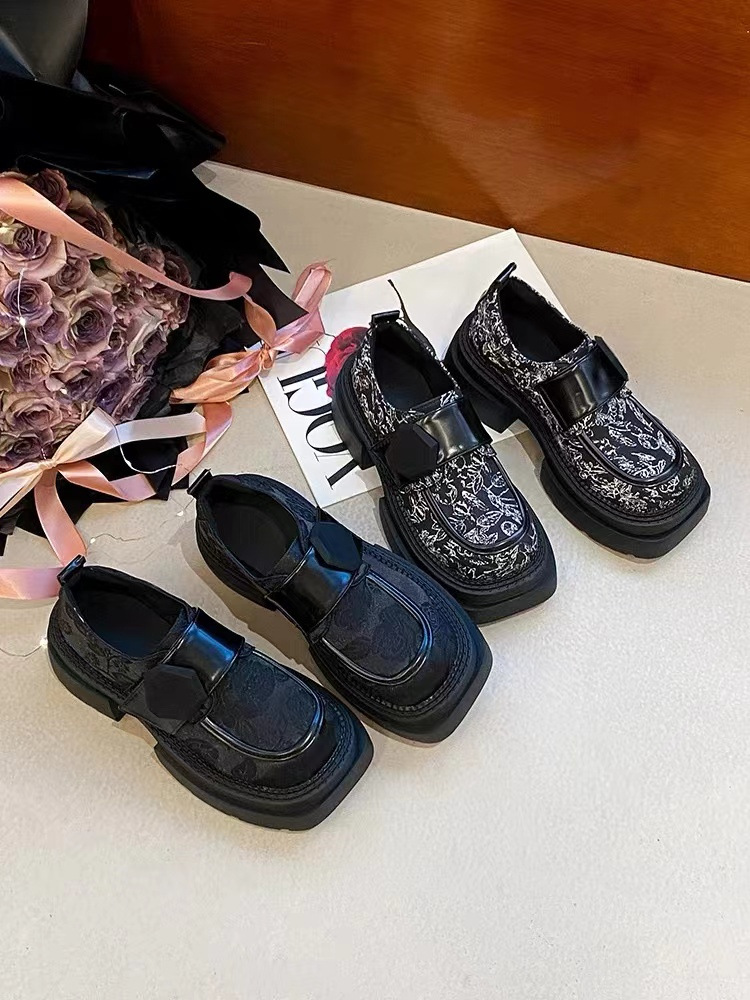 China-Chic Style Velcro Lefu Damesko 2024 Forårsnye Print Runde Hoveder Små Lædersko med Tykk Hæl og Blød Sål_voghion.com