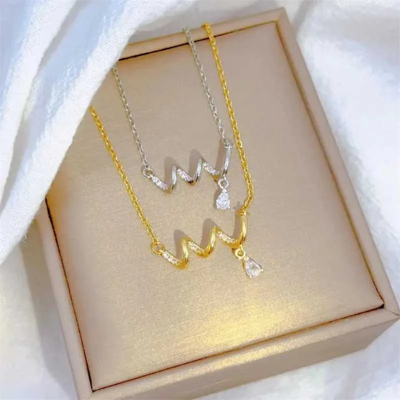 Collier pendentif spirale délicat bijoux acier inoxydable_voghion.com
