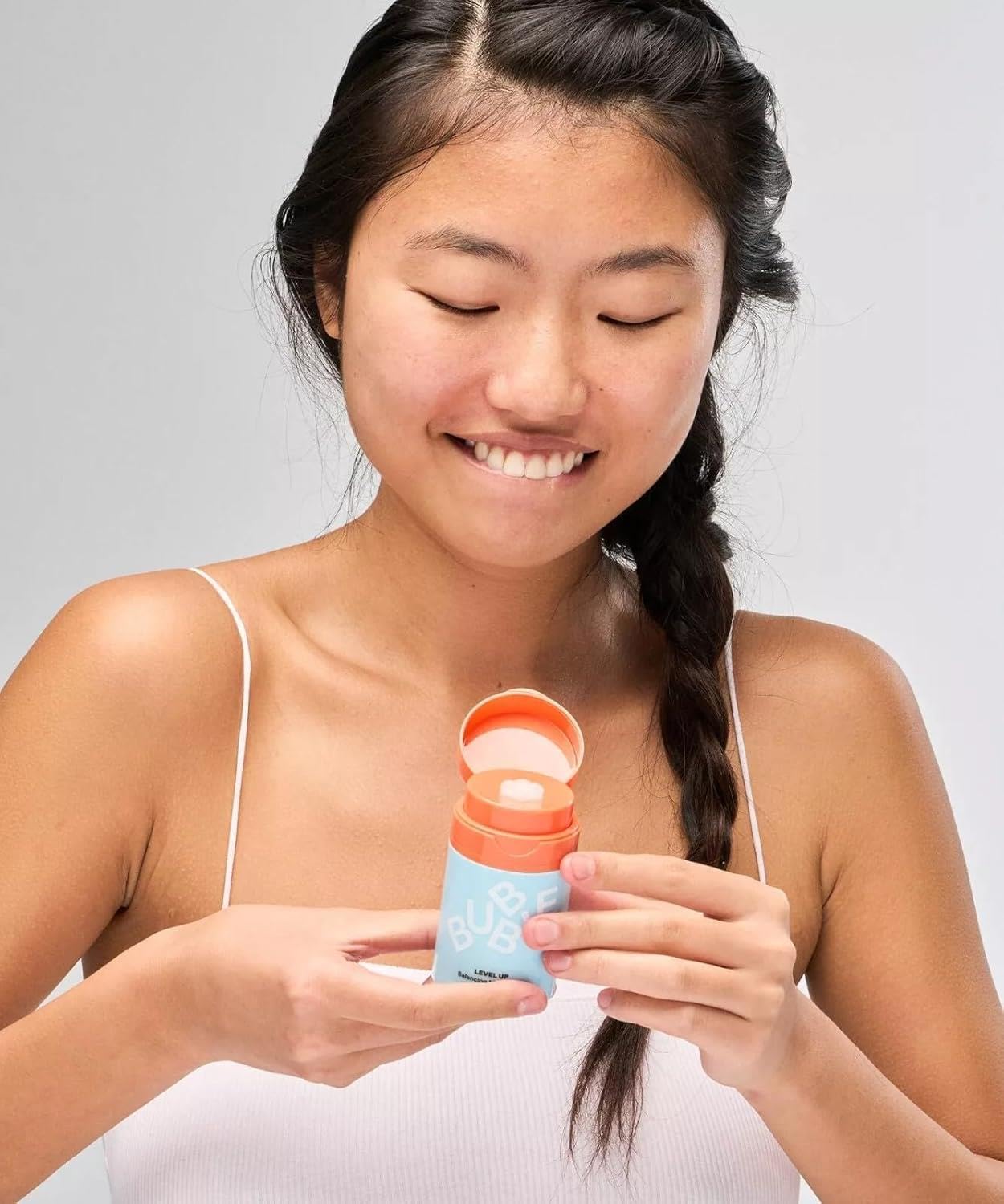 Noua cremă hidratantă pentru față Bubble Cloud Surf | Pentru ten normal până la uscat | Hidratare și hrănire profundă | Formulă ușoară, cu absorbție rapidă_voghion.com