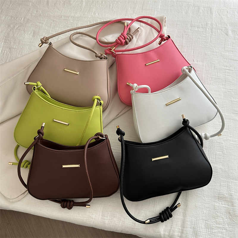 Popular Small Bag Women's Bag 2024 Spring New Versatile Small Square Bag Fashion Candy Color Single Shoulder Underarm Bag_voghion.com