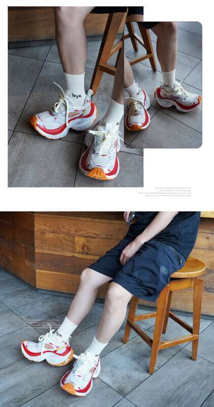 Ja naised, mehed, sama lõikega, vabaajajalatsid, spordijalatsid, Pariisi kingad. Lõik, Kingad, Kingad, Kingad._voghion.com