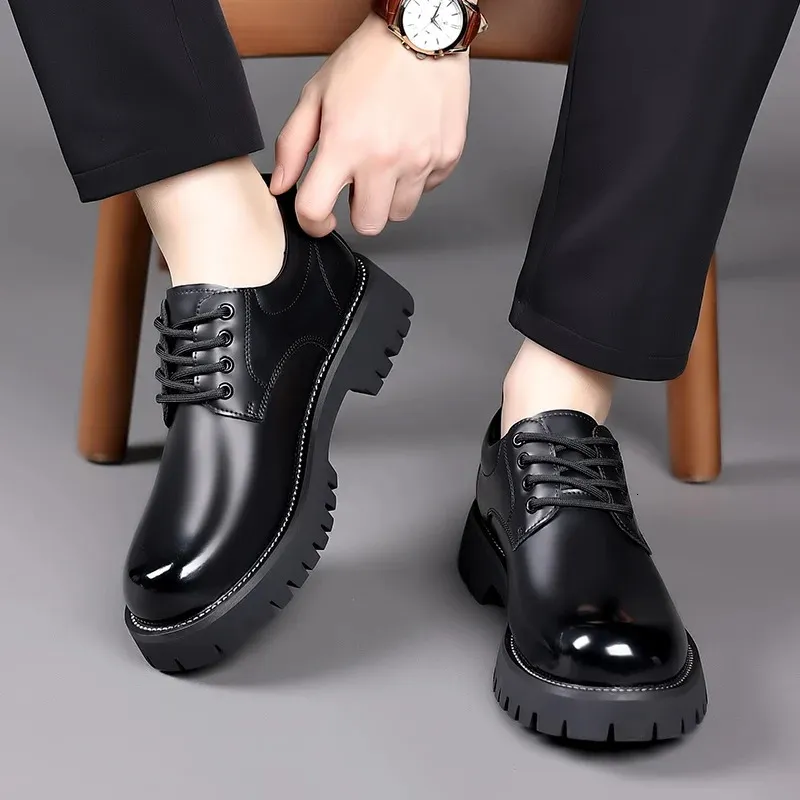 Lace Up Oxfords Men Leather Business Shoes Breathable Wedding_voghion.com