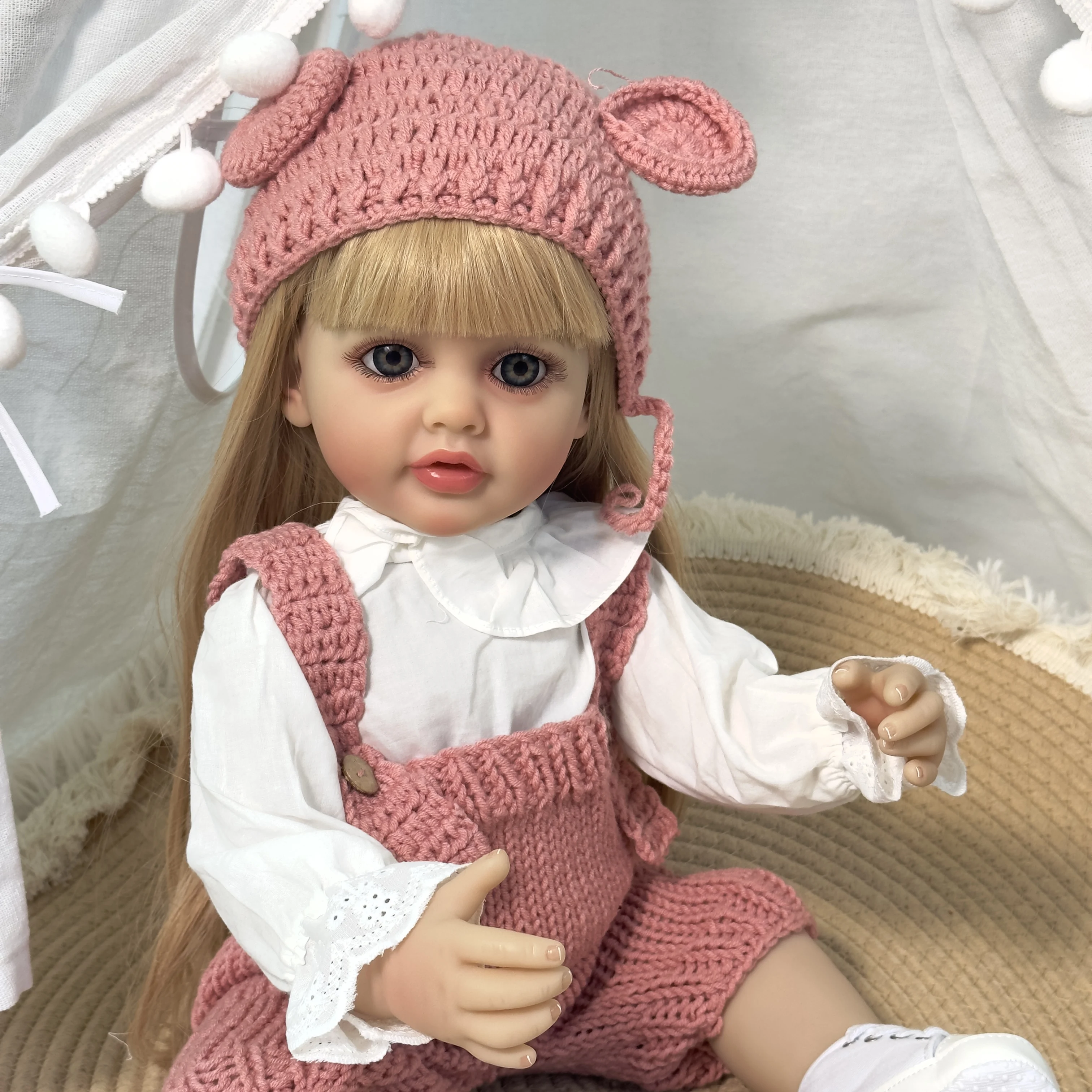 Poupée Reborn en silicone souple de 22 pouces, corps entier en vinyle, poupée pour tout-petits, Betty, réaliste, nouveau-né, perruque, cheveux, cadeaux pour enfants_voghion.com