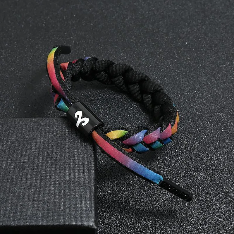 Bracciale segno zodiacale intrecciato con charm arcobaleno_voghion.com