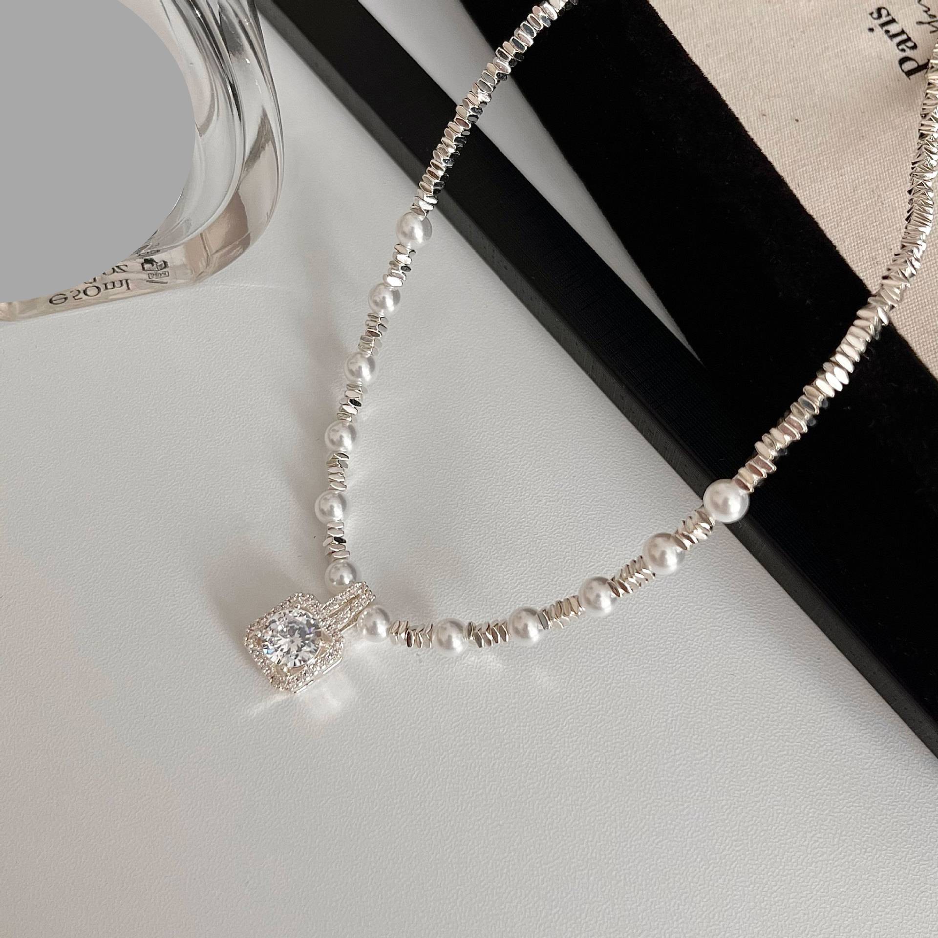 Sugar Cube Pearl Silver Pendant Necklace Elegant Clavicle Chain_voghion.com