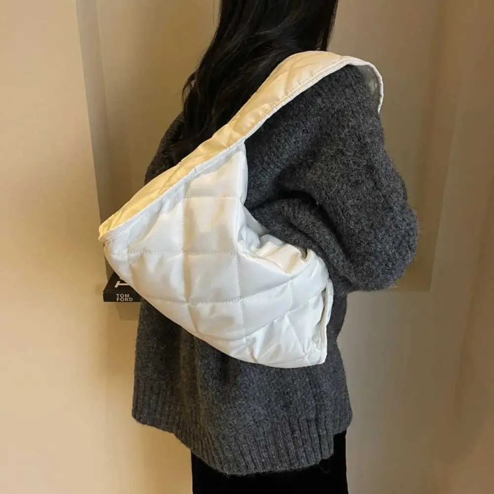 Bolso de hombro acolchado para mujer bolso puff de moda chic_voghion.com