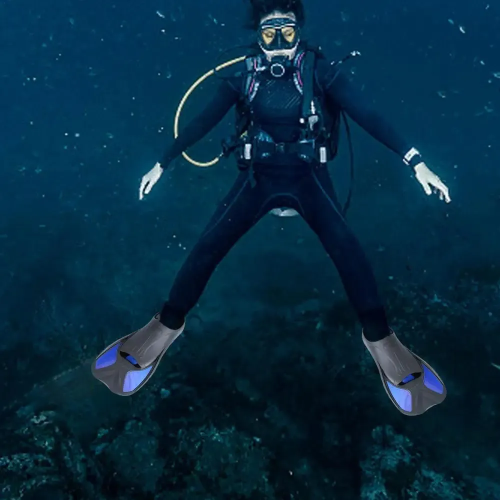 Draagbare snorkelvinnen Scuba Flippers Antislip duikvin Volledige voet zwemvliezen Beginnerszwemuitrusting 240615_voghion.com