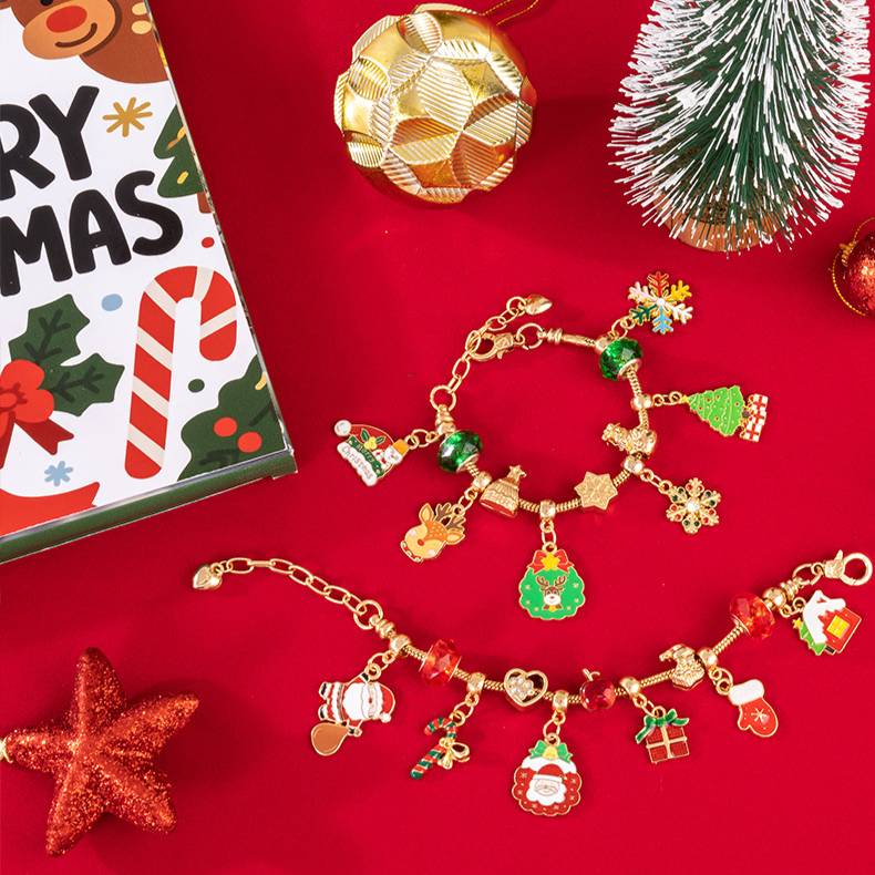 Hot Selling DIY Creative Children's Bracelets And Jewelry, 24 Compartment Calendar Series, Christmas Surprise Blind Boxes_voghion.com