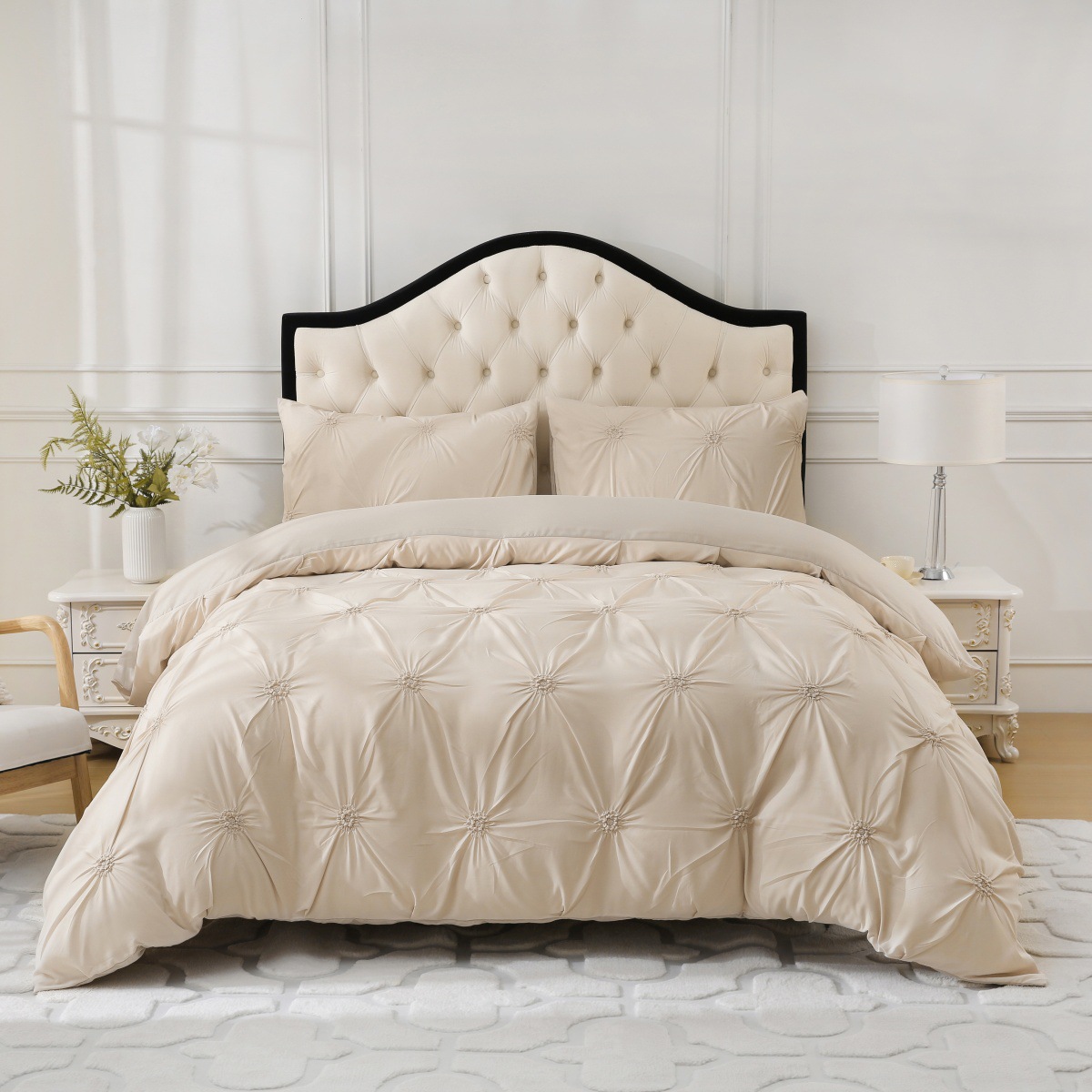 Embossed Floral Duvet Cover Set – Beige Pleated Textured Bedding 3-Piece With Pillowcases – Luxury Hotel Style Home Textile​