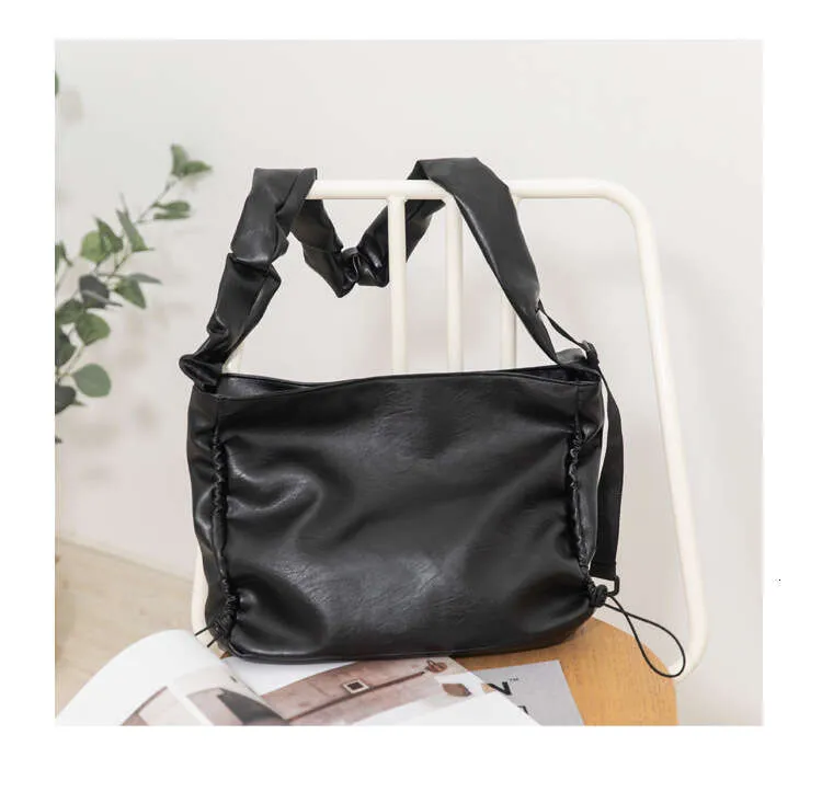 Nouveau sac fourre-tout à bandoulière plissé tendance pour campus universitaire_voghion.com