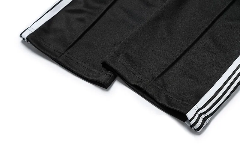 Mäns Needles-spår Fritidsbyxor Streetwear AWGE Träningsbyxor Kvinnor Herr Randig Dragkedja Byxa Butterfly Broderi Joggers Needles_voghion.com