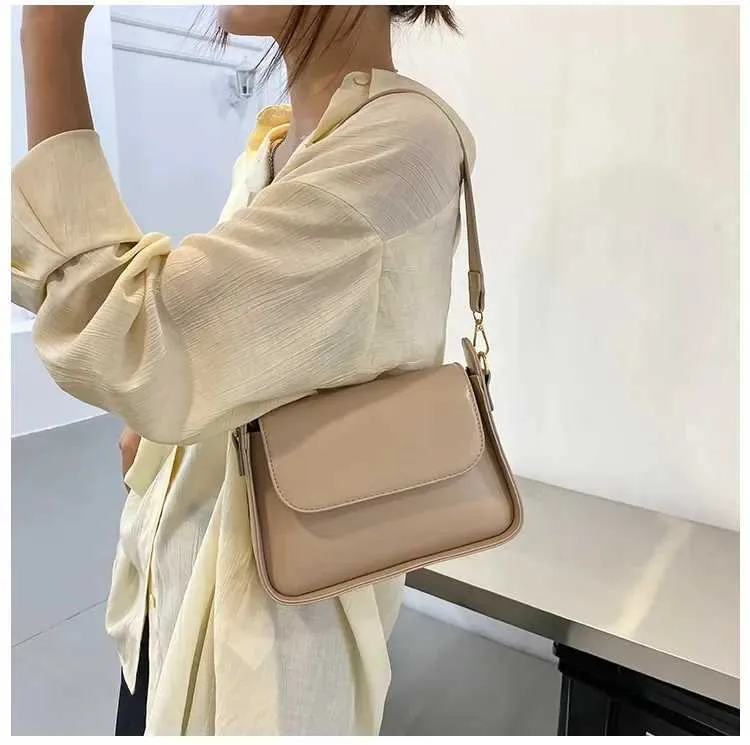Stylish Women's Small Crossbody Shoulder Bag And Handbag Set_voghion.com
