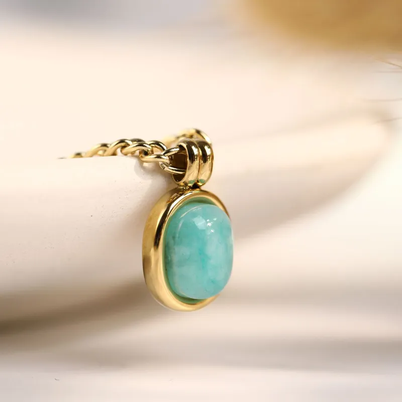Colliers pendentifs rétro mode vert menthe pierre naturelle romaine ovale chaîne de clavicule bijoux exquis en acier inoxydable_voghion.com