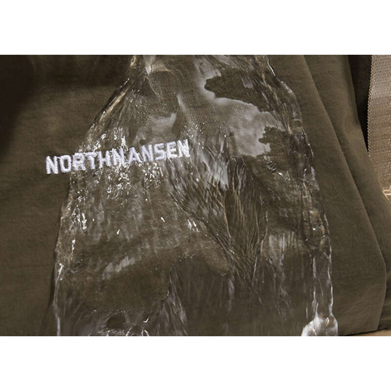 2025 Outdoor-Reiserucksack in großer Kontrastfarbe für Pendler und Studenten,_voghion.com