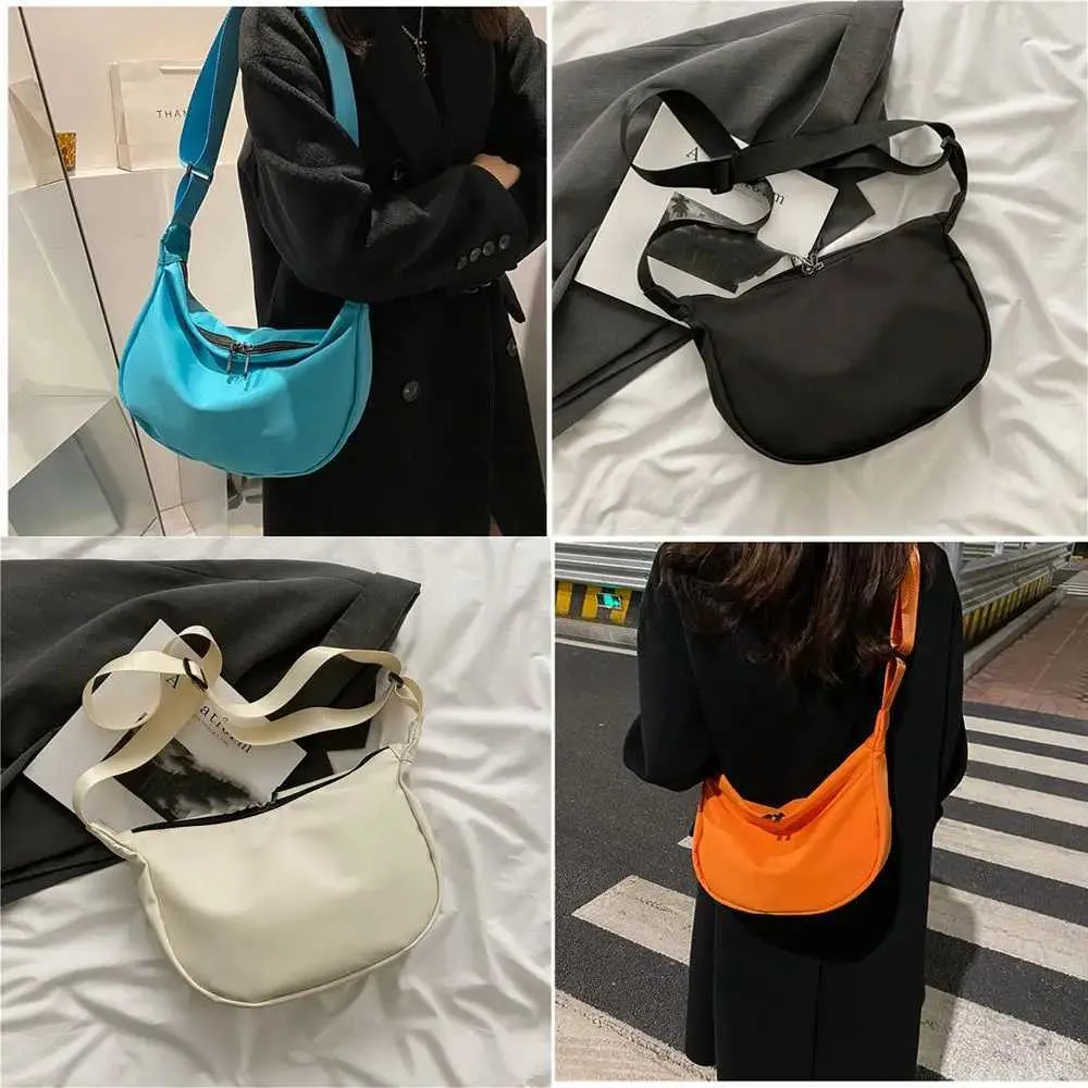 Women's Messenger Shoulder Bag Large Capacity Oxford Fabric_voghion.com