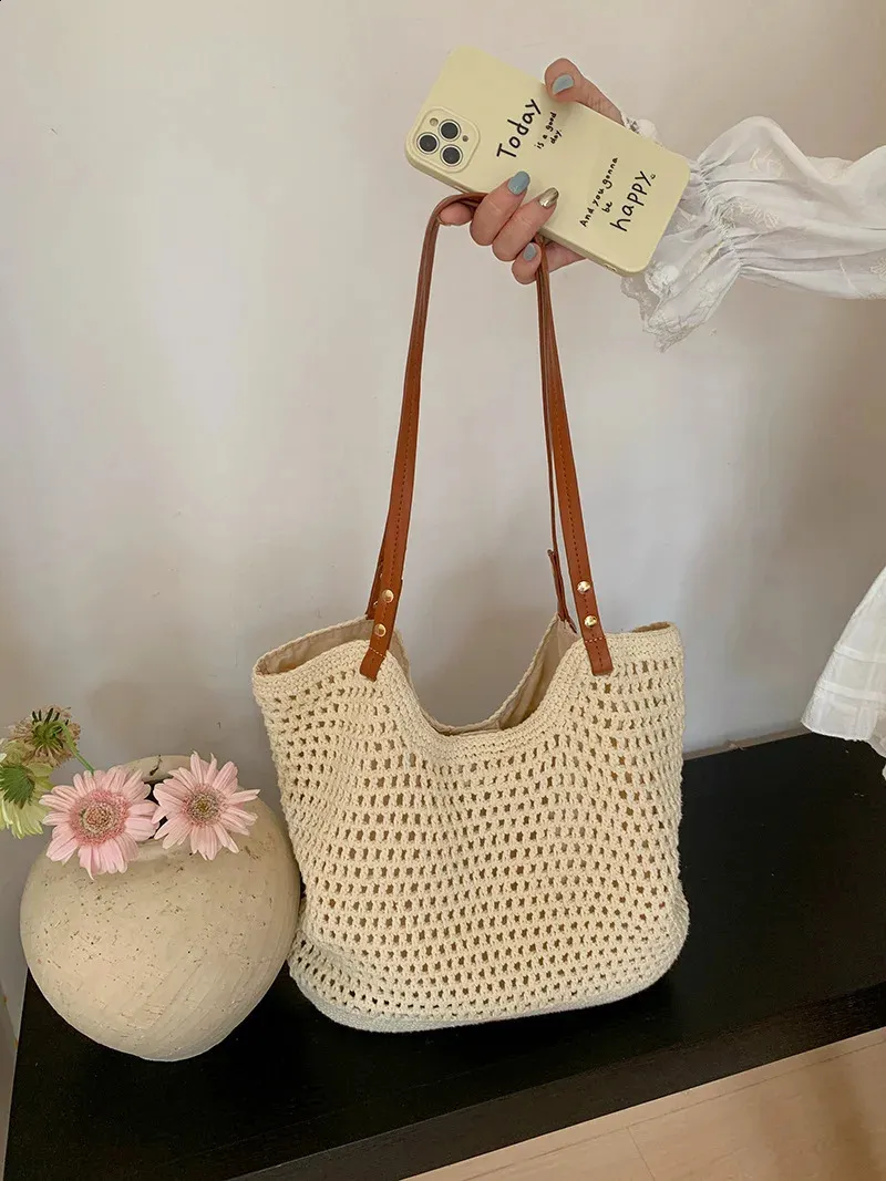 Sac à bandoulière de plage creux tissé grande capacité vacances portable affaires loisirs shopping simple joker haut sens_voghion.com