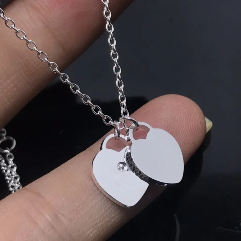 Pendant Neckls New Designer Love Heart-shaped for Gold Sier S Earrings Wedding Engagement Gifts Fashion Jewelry_voghion.com