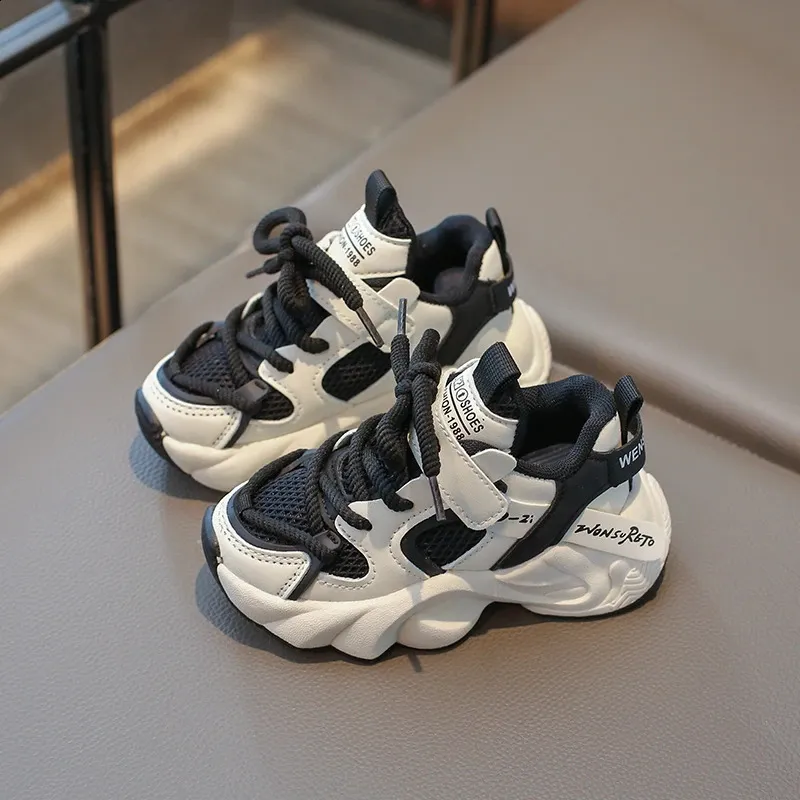 Childrens air mesh childrens casual sports color matching lace breathable boys and girls running shoes anti slip 240912_voghion.com