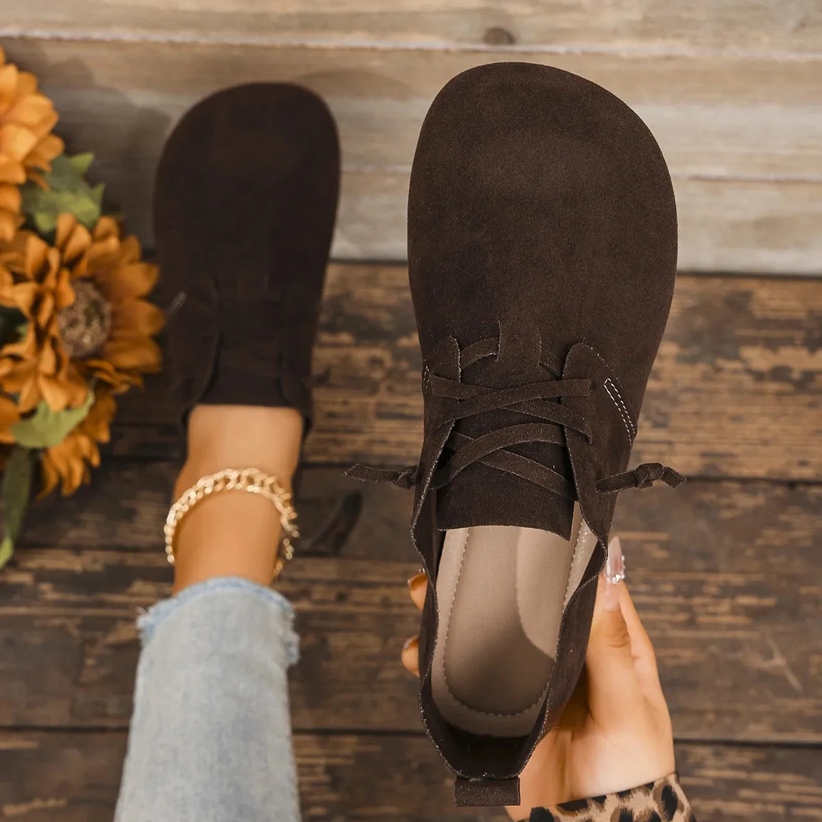 2025 Spring Womens Flat Fashion Round Toe Flats Lightweight Lace-up Sofe Single Shoes Outdoor Casual Sneakers atos_voghion.com