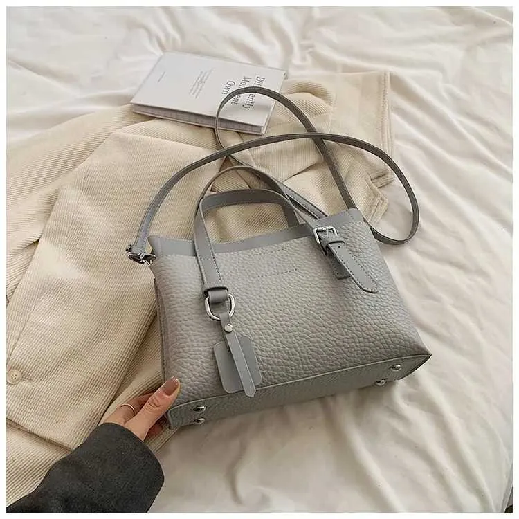 Womens Pu Leather Handbag Shoulder Bag Large Capacity Tote Bag_voghion.com