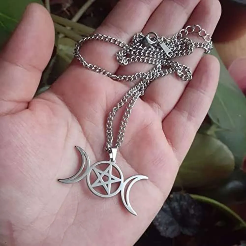 Collier pendentif déesse triple lune en acier inoxydable_voghion.com