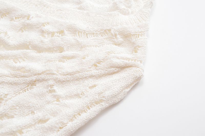 Women's white V-neck holes to do old sweater coat routine hollow-out single-breasted long-sleeved cardigan_voghion.com