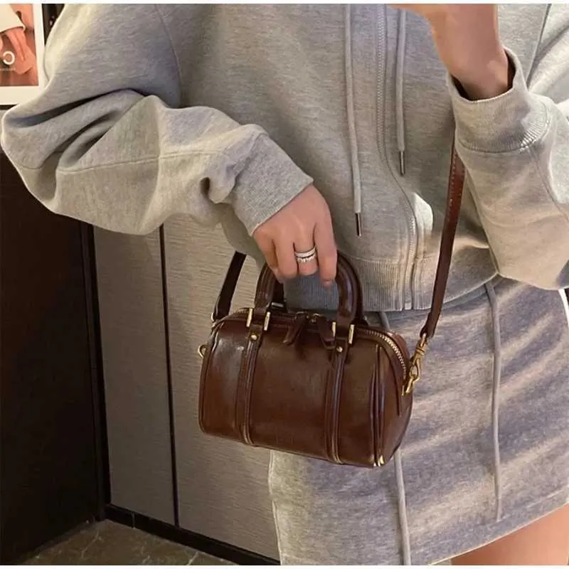 Niche Hand Boston Bags Pro ženy 2025 Retro Módní Dámská Jedno Rameno Crossbody Taška Hovězí Kožené Kabelky S_voghion.com
