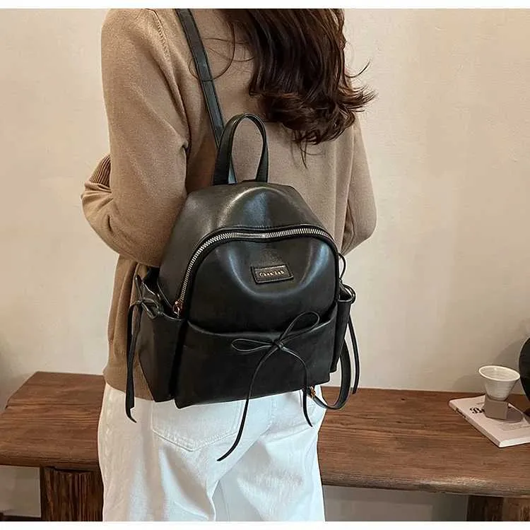 Retro Pu Rucksack Frauen Casual Solide Leder Kleine Schulter Taschen Große Kapazität Täglichen Pendeln Tragbare Packs Dame Griff_voghion.com