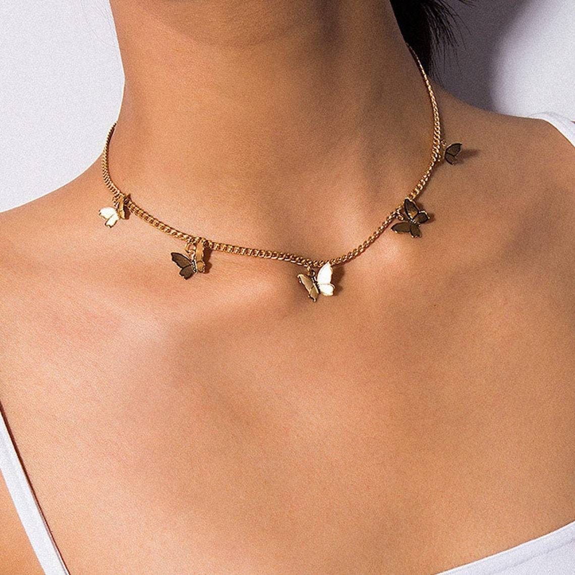 Collana con ciondolo a farfalla in catena d'oro e argento, gioielli personalizzati, collana a farfalla_voghion.com
