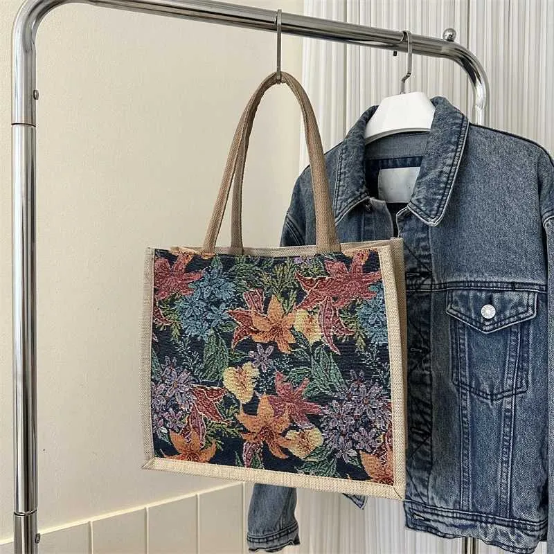 Designer Tote Handbag Large Capacity Jacquard Canvas Shopper Bag_voghion.com