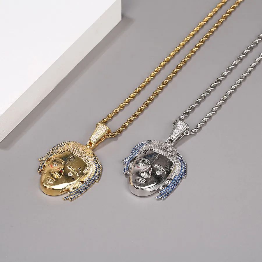 Smiley Face Pendant Necklace With Diamond Micro Inlay For Unisex_voghion.com