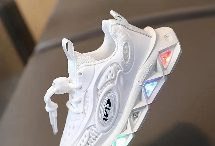 New LED Baby Boys Luminous Running Childrens Breathable Mesh Sports Shoes Size 21-30 240627_voghion.com