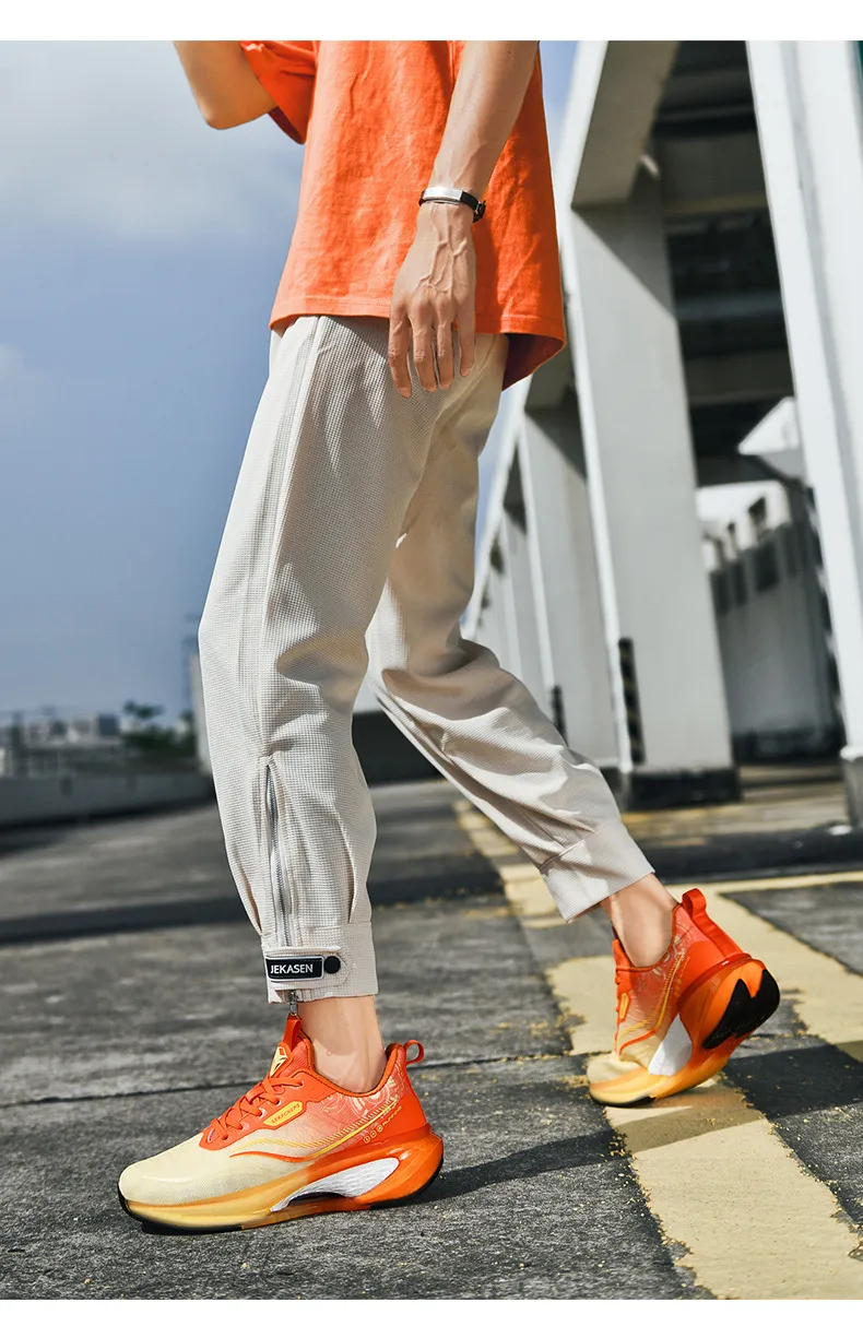 Chaussures de sport confortables et respirantes à semelles épaisses, légères, amortissantes et antidérapantes pour couple_voghion.com