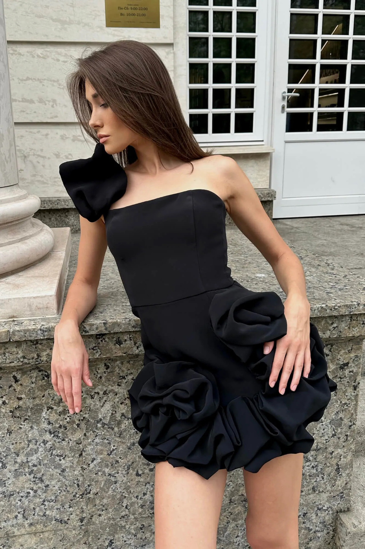 Damenbekleidung Neues Sommerkleid für Damen, Kleid mit Rüschen und Blumenknospen-Taille, Bandeau mit einer Schulter, Hüftrock_voghion.com
