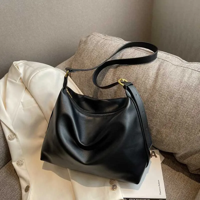 Borsa a spalla e hobo bag da donna in stile retrò_voghion.com