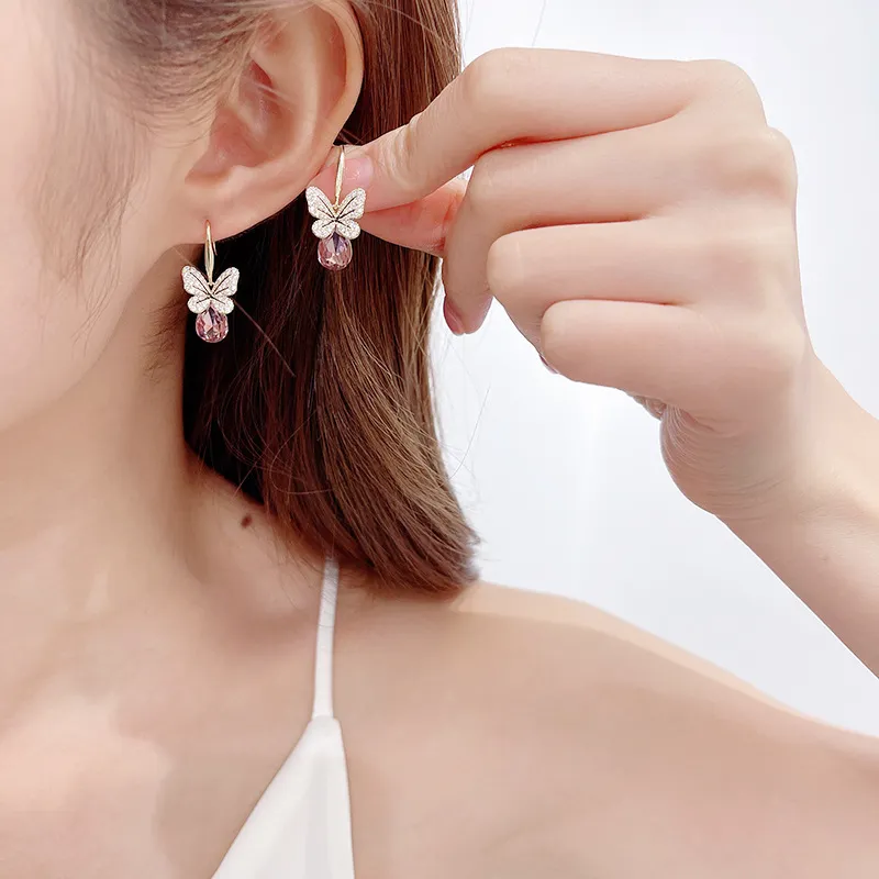 Boucles d'oreilles de style coréen de nouvelle marque 2024, ensemble de micro-boucles d'oreilles minimalistes en zircon, boucles d'oreilles papillon en cristal bleu_voghion.com