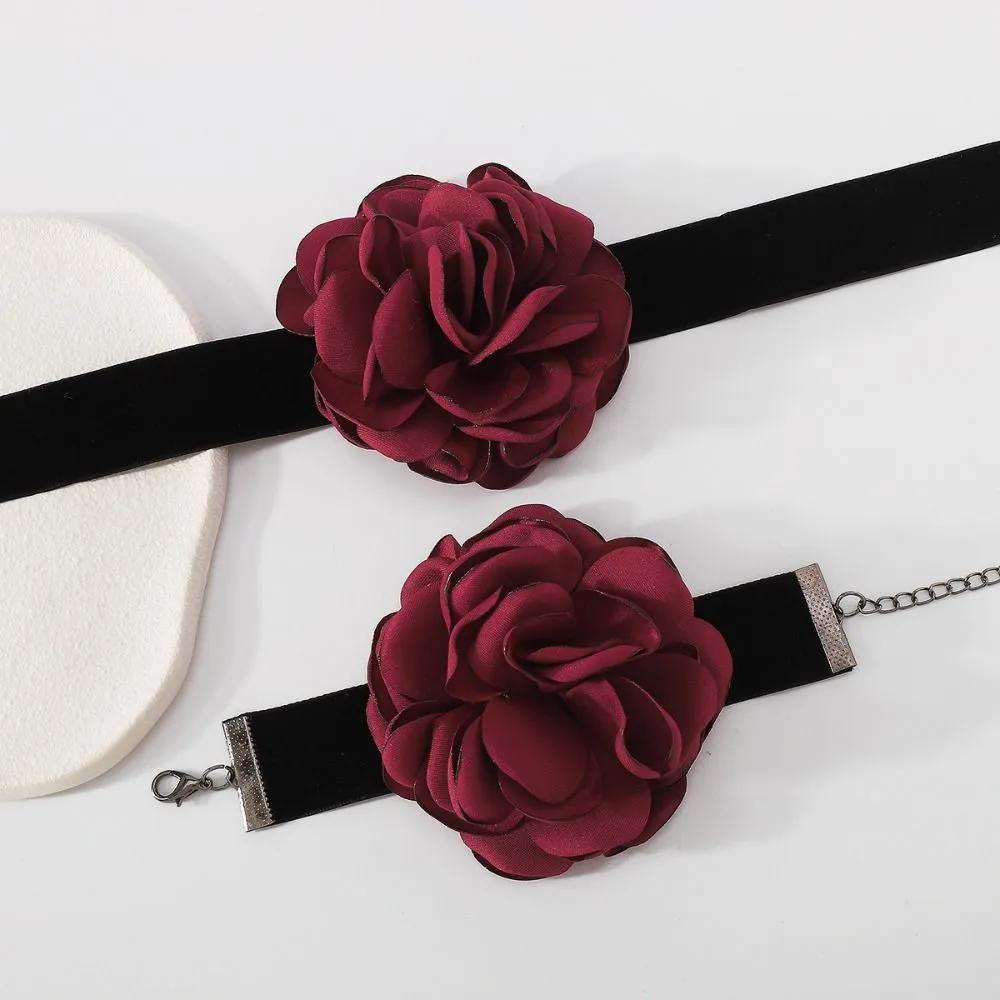 Chaînes Décorations Délicates Exagérées Grandes Fleurs De Rose Collier De Charme Chaîne De Cou Fleurs Colliers De Clavicule_voghion.com