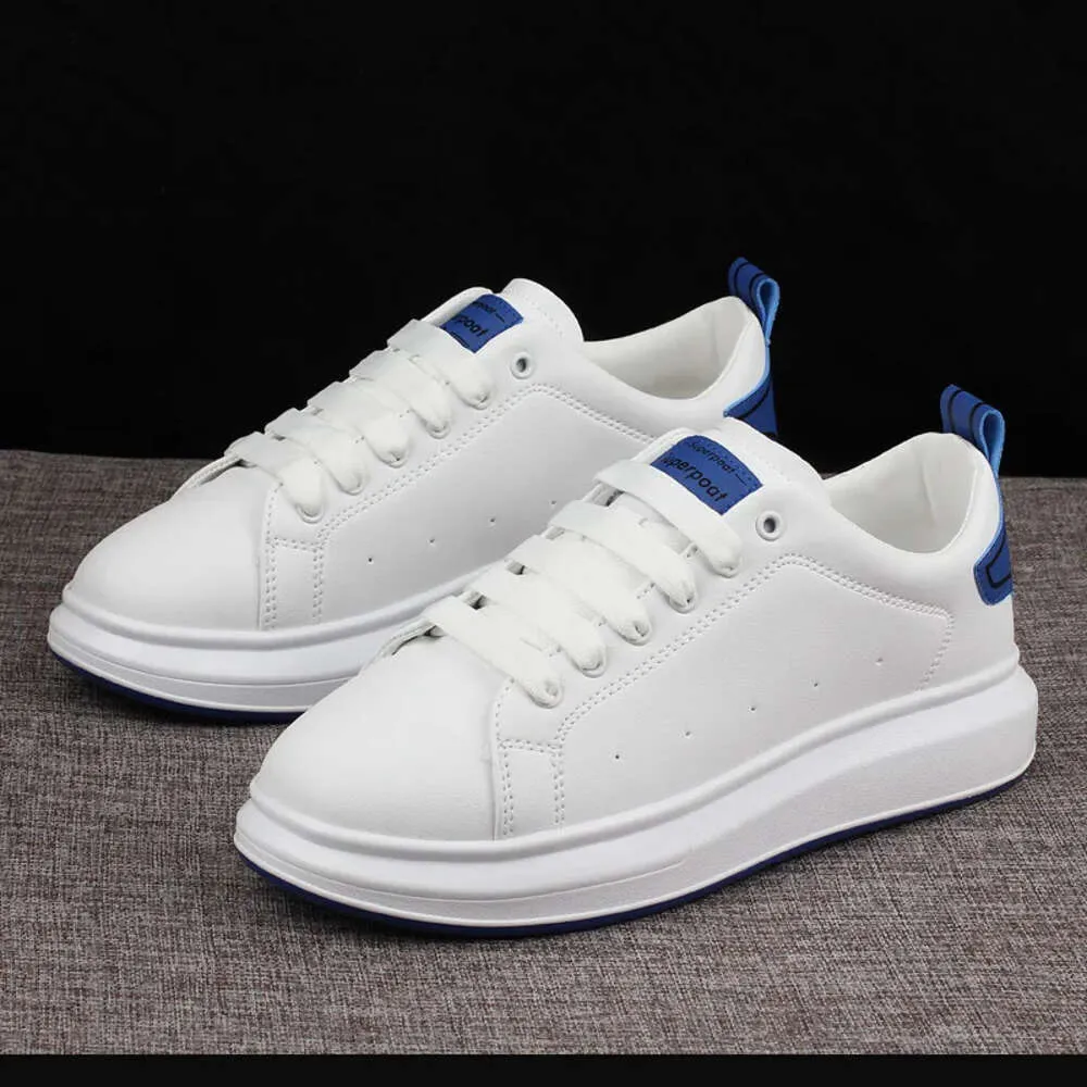 Scarpe da passeggio/tennis comode, casual e con suola spessa, da uomo e da donna, bianche e sportive_voghion.com