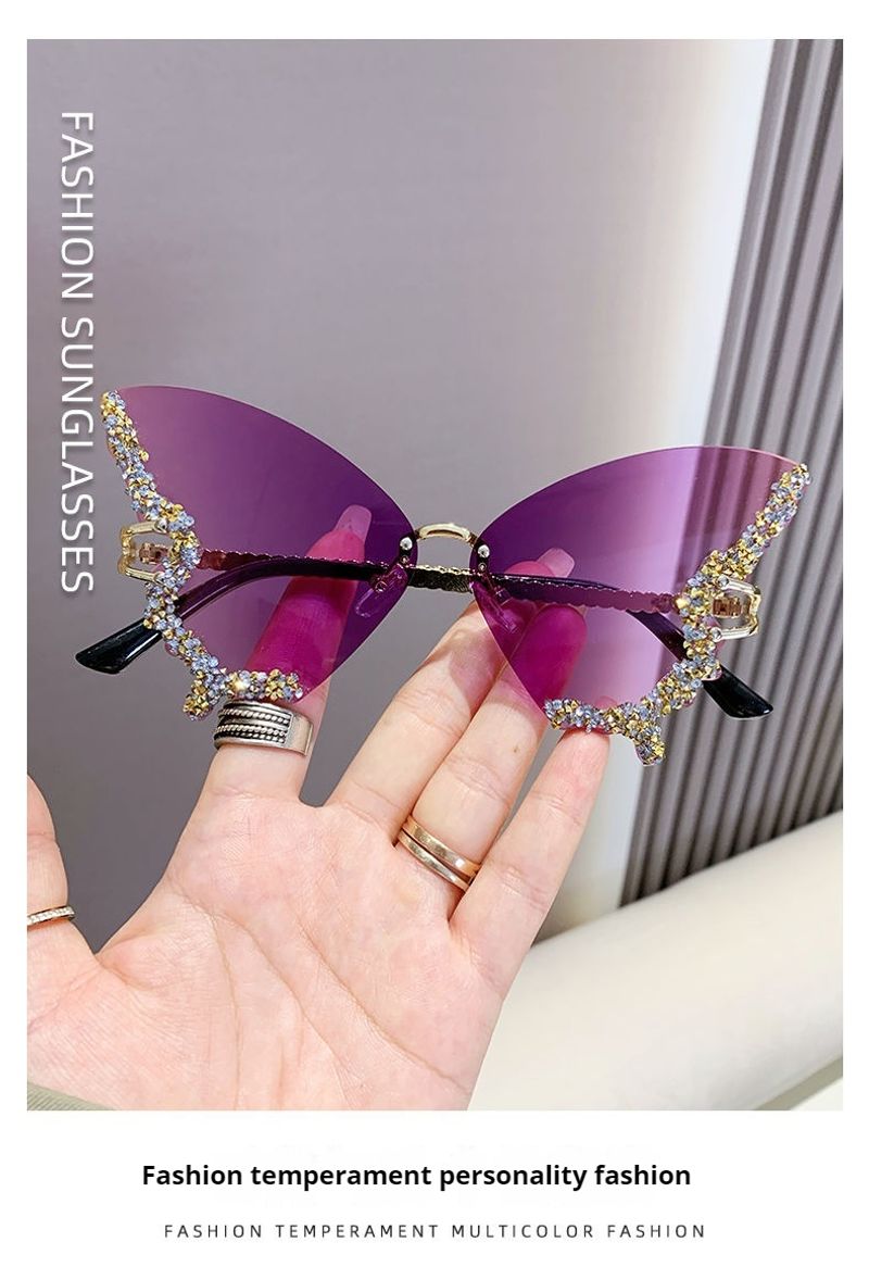 2024 Internet celebrity frame with diamond inlaid butterfly glasses for women's high-end sunglasses, UV resistant_voghion.com