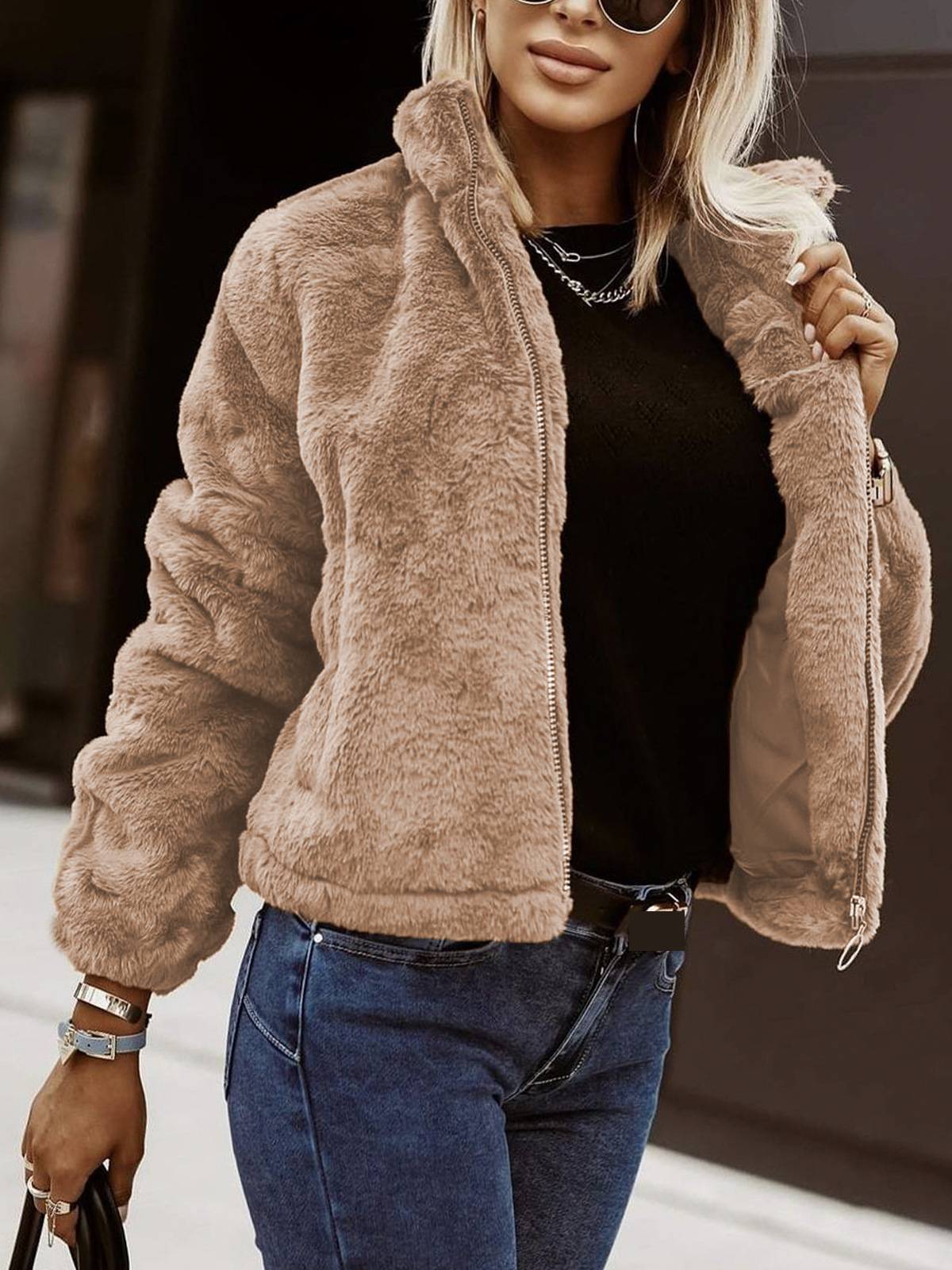 Dames vest van imitatiebont met rits en steekzakken_voghion.com