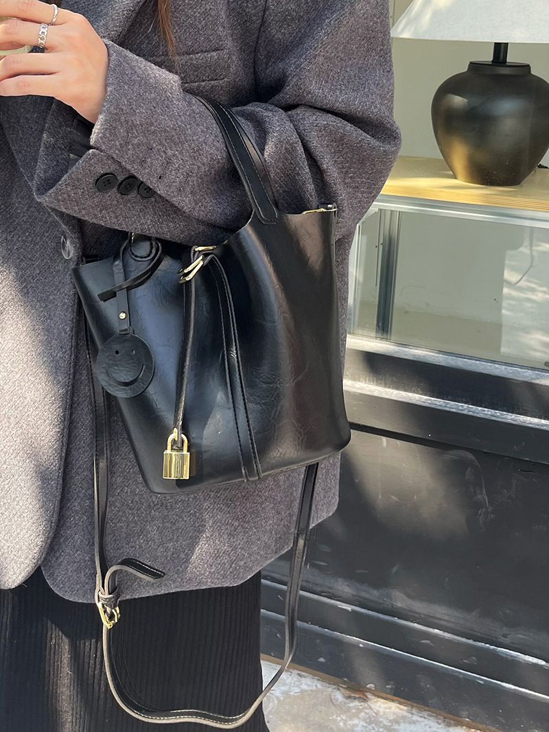 Maillard Retro-Handtasche aus Gemüsekorb für Damen im Herbst und Winter 2024, neue trendige Mode-Beuteltasche,_voghion.com