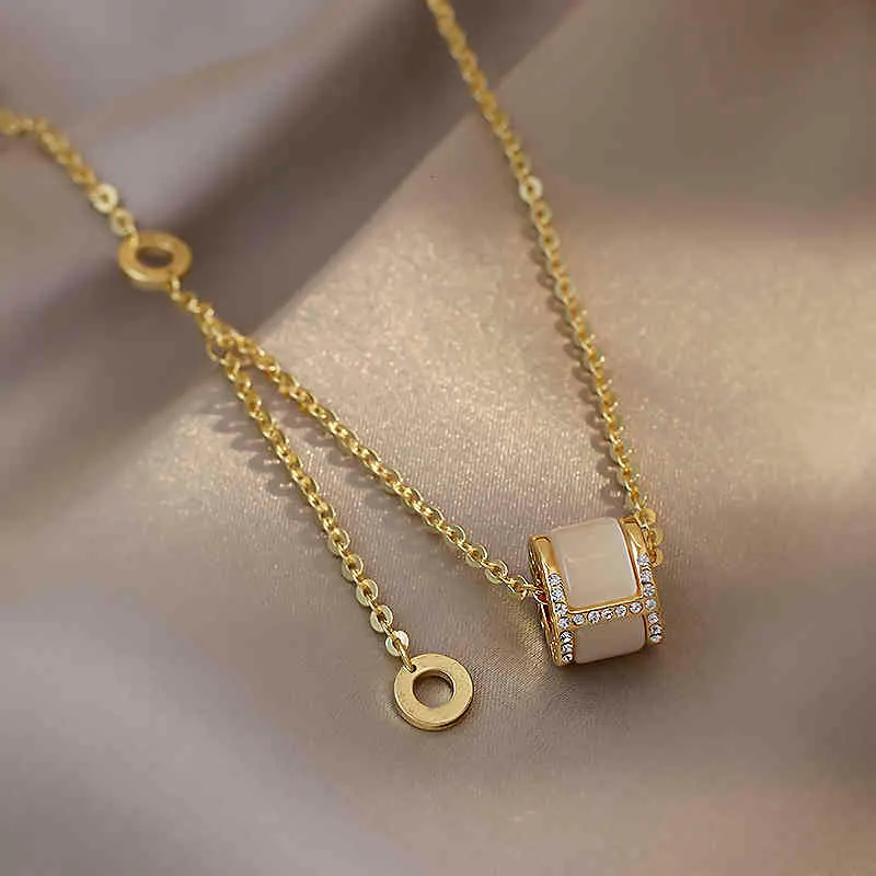 Design Sense Opals Collana con ciondolo di lusso in acciaio al titanio per donna 2022 Gioielli di moda coreana Ragazza sexy Clavicola_voghion.com