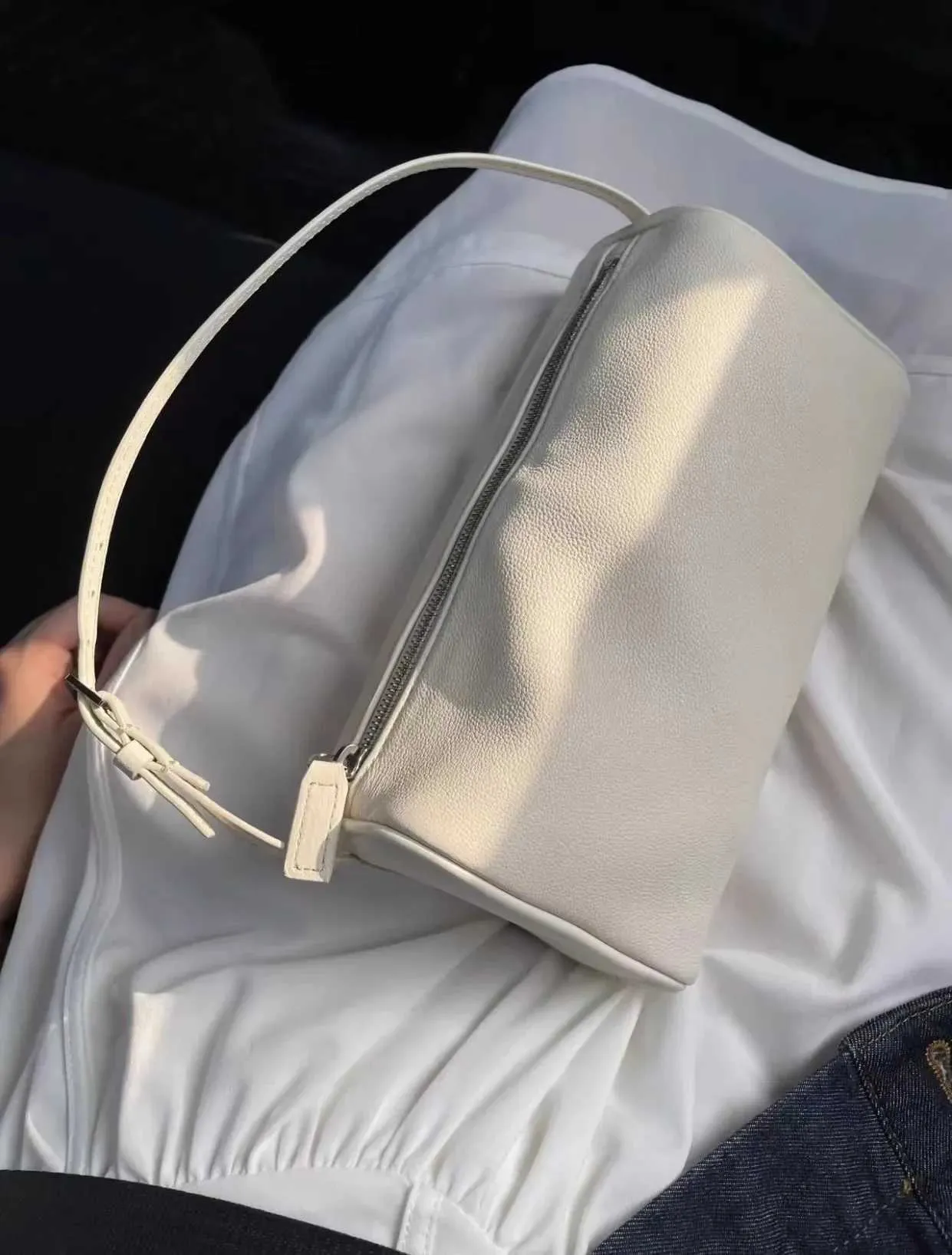 Retro Leather Underarm Shoulder Bag For Women Stylish Handbag_voghion.com