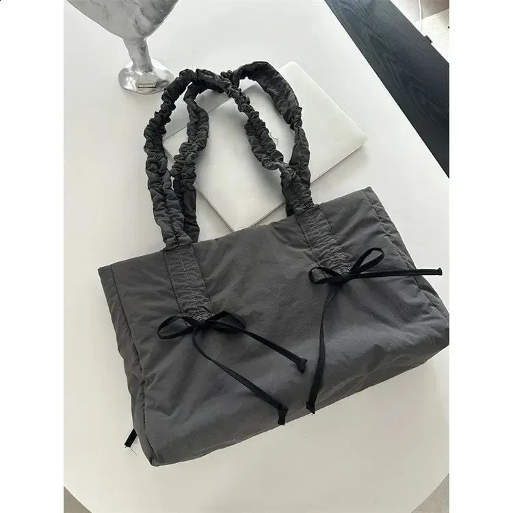 Miyagawa stile coreano 2024 borsa sottobraccio moda fiocco pieghevole borsa a tracolla carina borsa a tracolla 240731_voghion.com