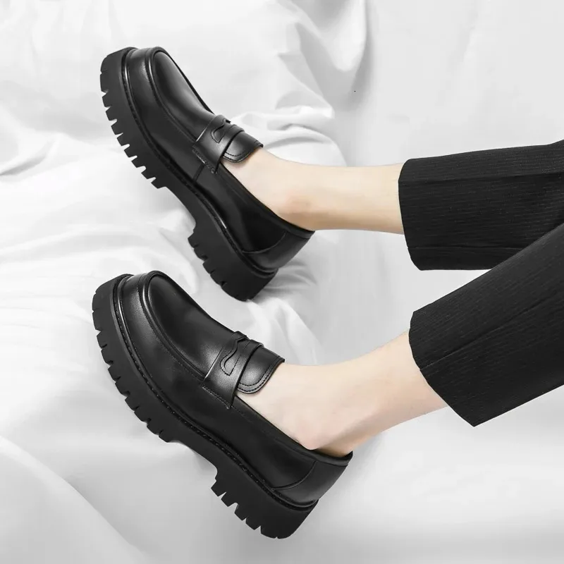 Platform Hoogte Verhoging Casual Zakelijke Mannen Britse Brogue Patent Lederen Schoen Man Oxford Dress Schoenen Lift Formeel_voghion.com