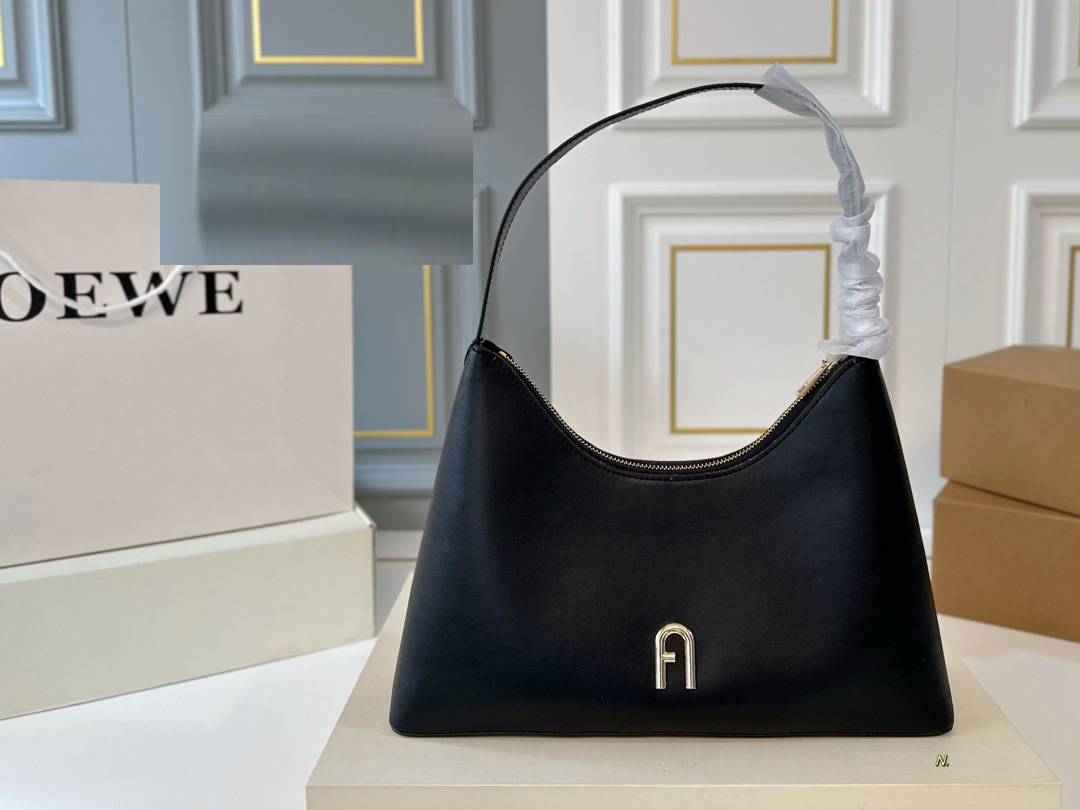 Bolso de hombro casual versátil para mujer de color sólido de gran capacidad hecho de tela de cuero sintético