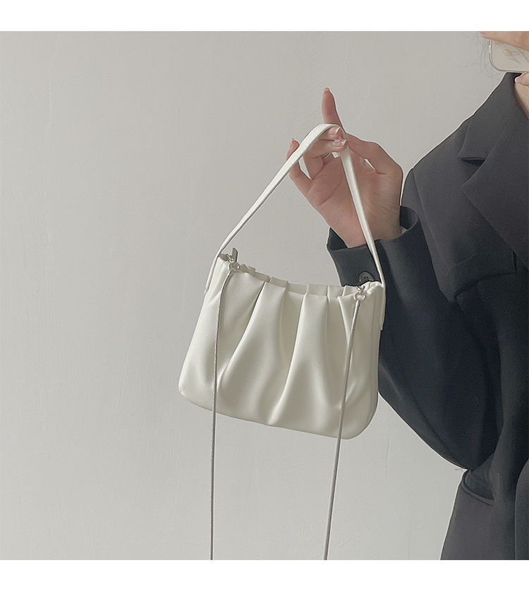 Neue handliche kleine Wolke im französischen Stil 2024 Sommernische plissiert einfache und modische Umhängekette mit einer Schulter_voghion.com