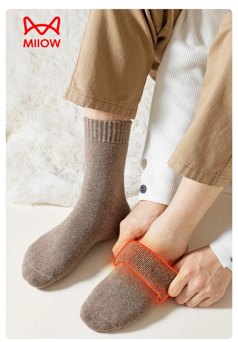 MiiOW Merino Wool Mens Inverno Spessi Freddi Resistenti Cashmere Lunghi Stivali da Neve Retro Marrone Calzini Asciugamano Caldi 241206_voghion.com