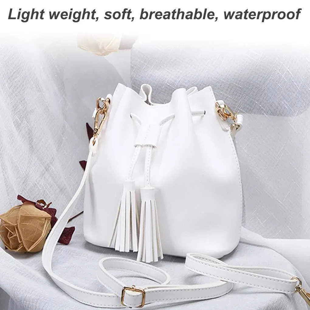 Fashion PU Leather Tassel Drstring Crossbody Kwastje Emmer Handtas Women Solid Color Shoulder Bag SmallC241103_voghion.com