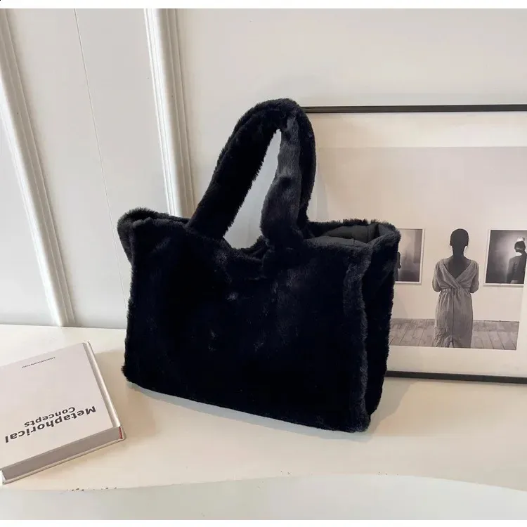Borsa a tracolla singola grande capacità in peluche, per pendolari, moda autunno e inverno 2024, borsa in pelliccia, 241120_voghion.com